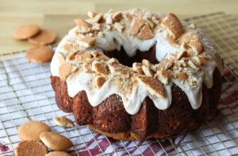 Straightforward Banana Pudding Cake – Cookies and Cups