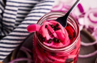 Make Pickled Purple Onions