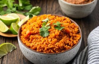 On the spot Pot Mexican Rice | Cookies and Cups