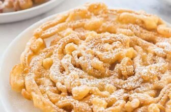 Selfmade Funnel Cake {Crispy & Scrumptious!}